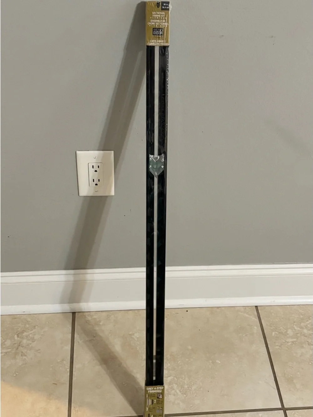 Black Wall Display Rail for Picture Hanging - Unbranded